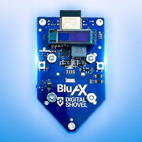BluAX Front View